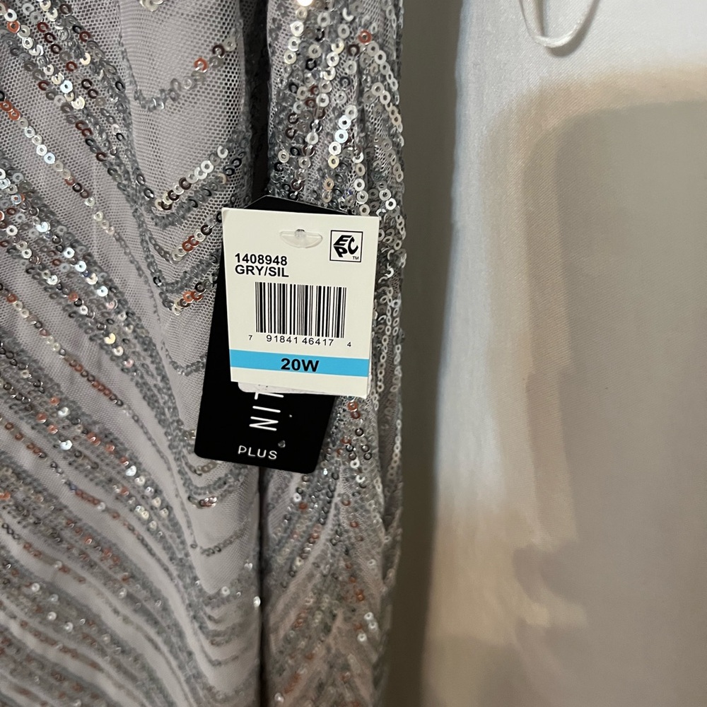B Darlin Silver Sequin Maxi Dress - Picture 5 of 7